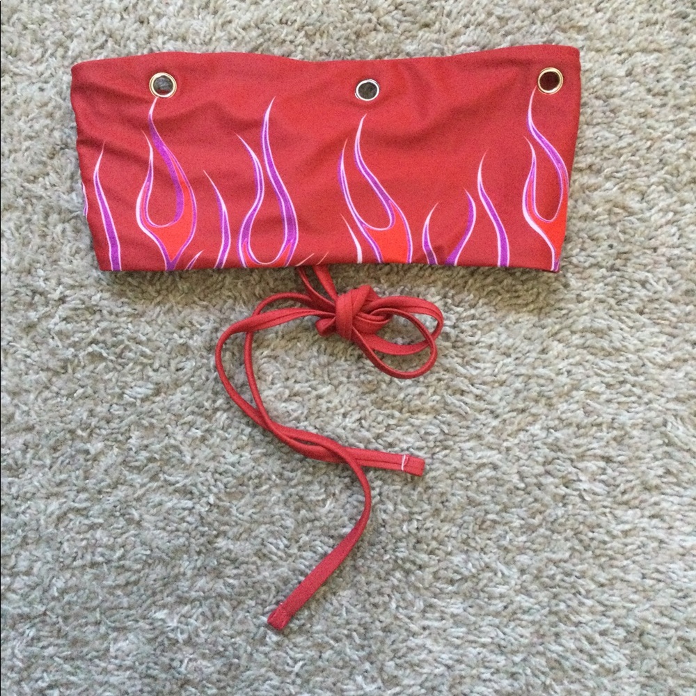 🔥🔥🔥HOST PIC🔥🔥🔥 Flaming Red Bikini - Picture 5 of 16